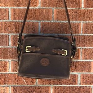 Dooney & Bourke handbag 👜